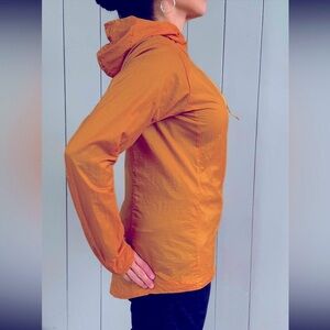 Patagonia Women’s Houdini Jacket-Golden Mango